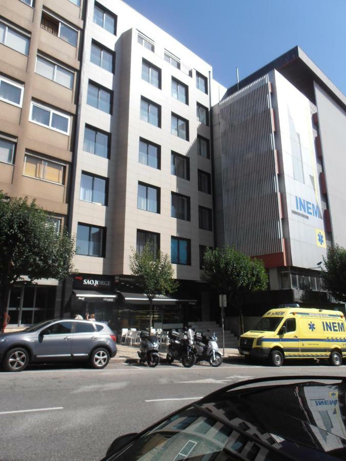 Bc Porto Downtown Apartment ภายนอก รูปภาพ